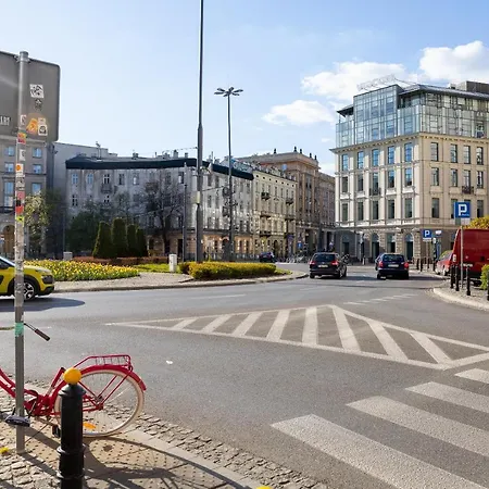 Metro Politechnika Cosy By Bookinghost Διαμέρισμα *