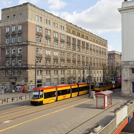 Metro Politechnika Cosy Appartement Varsovie