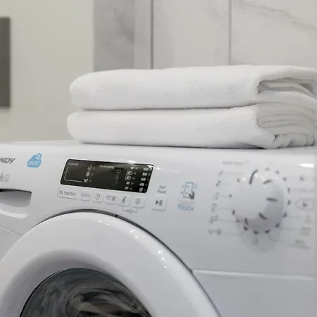 Metro Politechnika Cosy By Bookinghost *