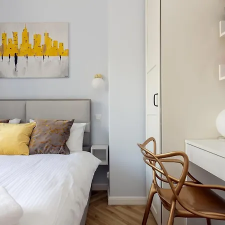 Metro Politechnika Cosy By Bookinghost Βαρσοβία