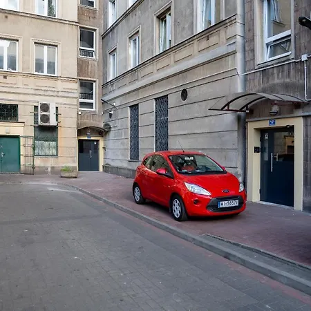 Metro Politechnika Cosy By Bookinghost Διαμέρισμα *