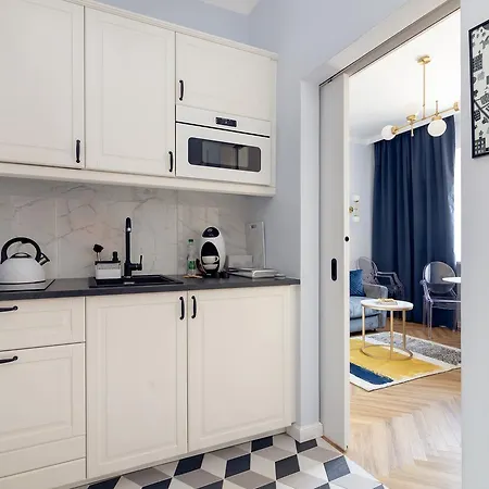 Metro Politechnika Cosy By Bookinghost Βαρσοβία