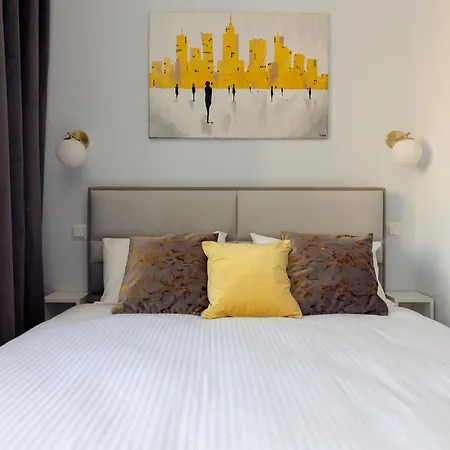 Metro Politechnika Cosy By Bookinghost Apartment *
