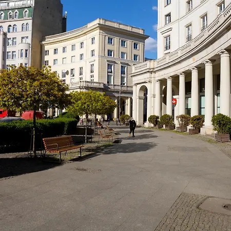 Metro Politechnika Cosy By Bookinghost Βαρσοβία