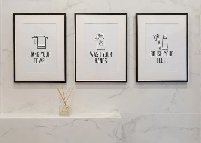 Metro Politechnika Cosy By Bookinghost Appartement *