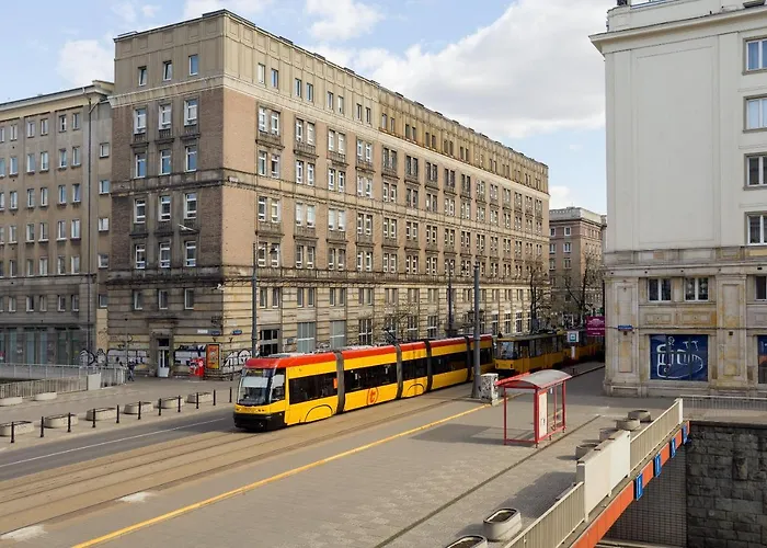 Metro Politechnika Cosy By Bookinghost Appartement Varsovie