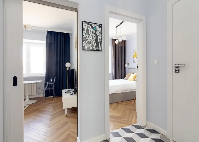 Metro Politechnika Cosy By Bookinghost Appartement Varsovie
