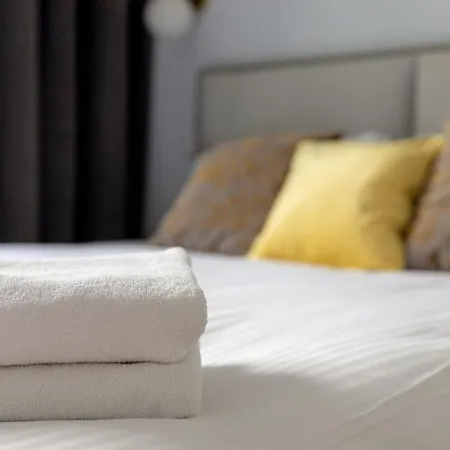 Metro Politechnika Cosy By Bookinghost ワルシャワ